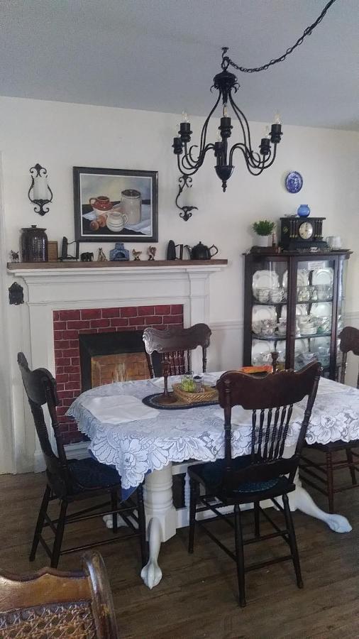 Moore'S Specialties Fundy Bay House Rental Gardner Creek Bagian luar foto
