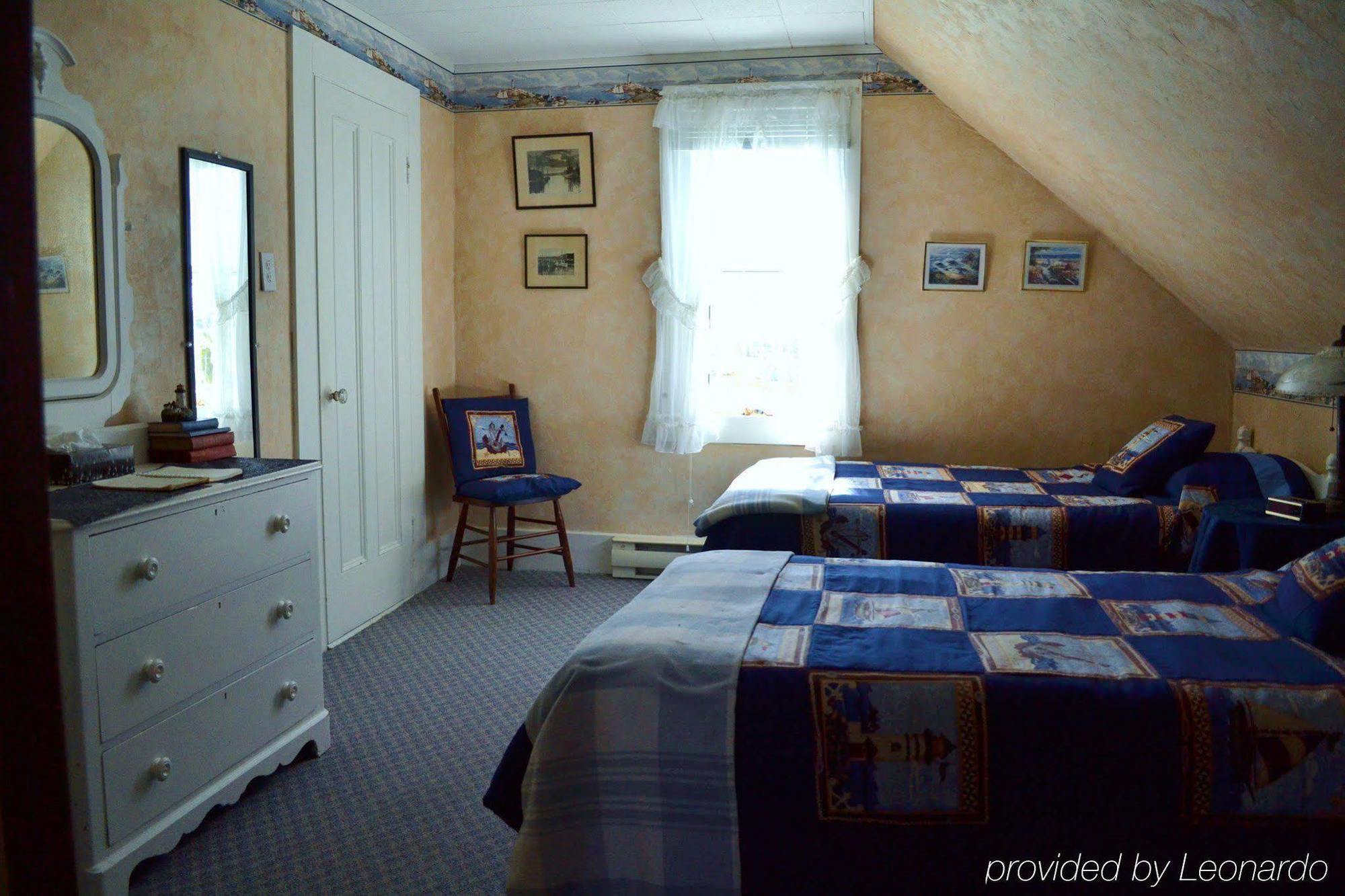 Moore'S Specialties Fundy Bay House Rental Gardner Creek Bagian luar foto