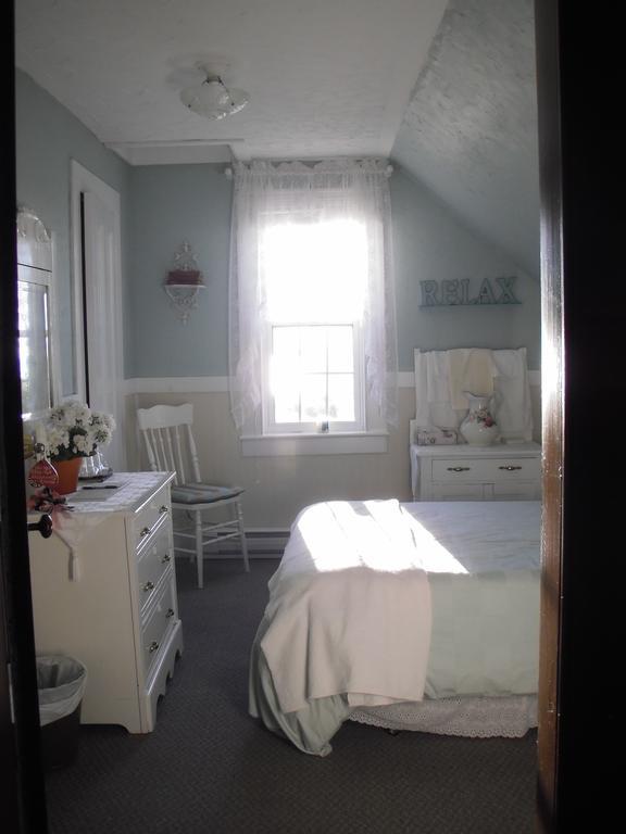 Moore'S Specialties Fundy Bay House Rental Gardner Creek Ruang foto